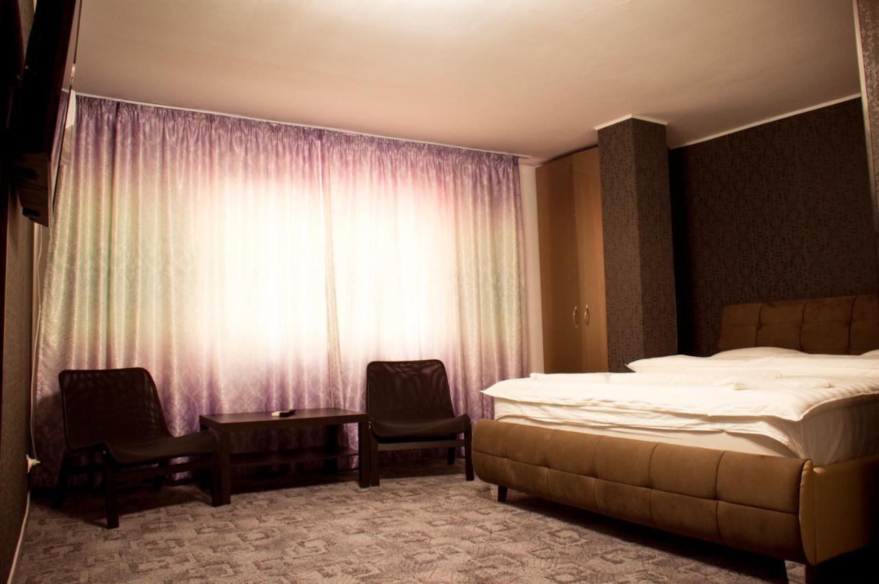 Ely's Mansion Pensiune Bucureşti